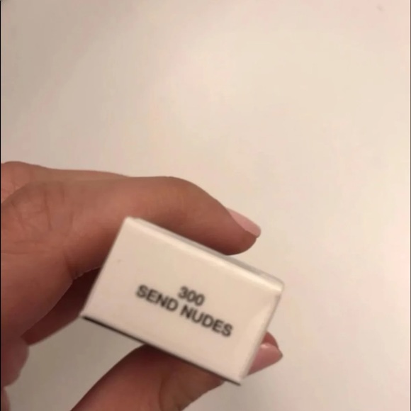 Marc Jacobs lip crayon - Picture 2 of 4